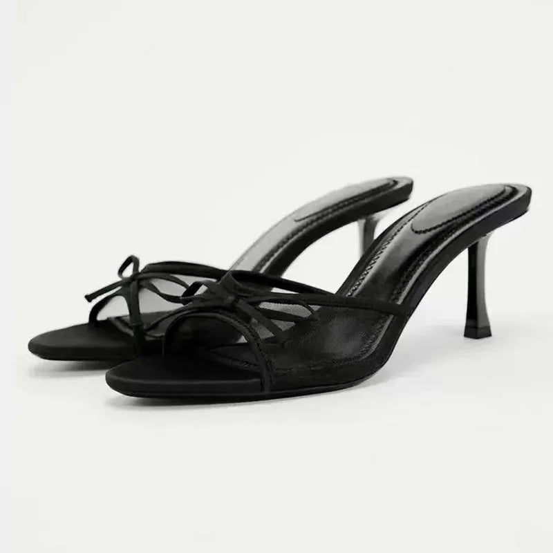 Heels – Claire