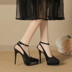 Heels – Victoria