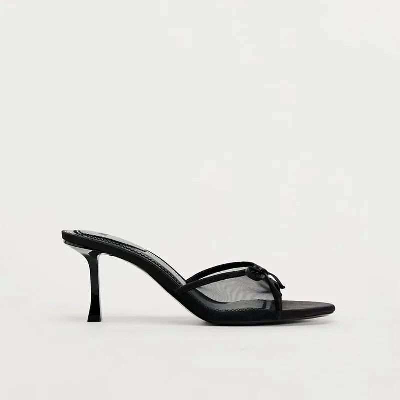 Heels – Claire