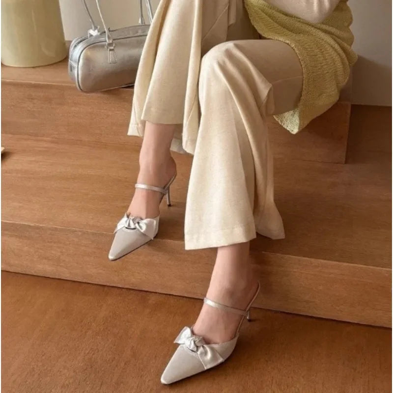 Bow Heels – Diana