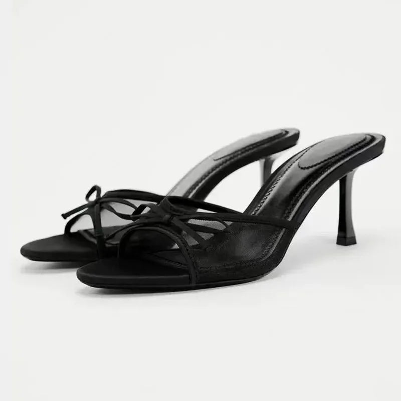 Heels – Claire