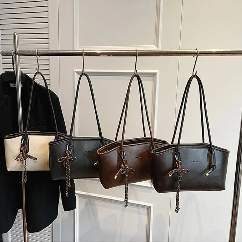 Handbag – Clara