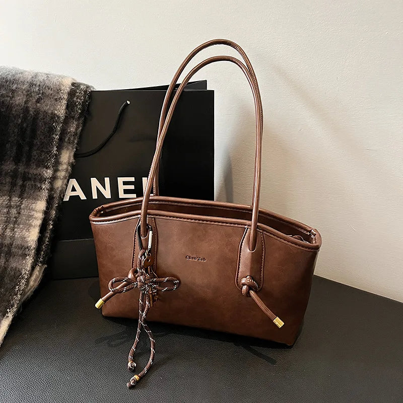 Handbag – Clara