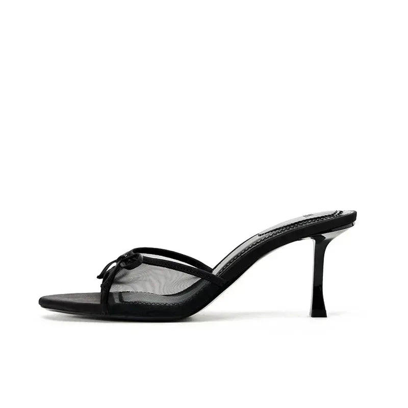 Heels – Claire