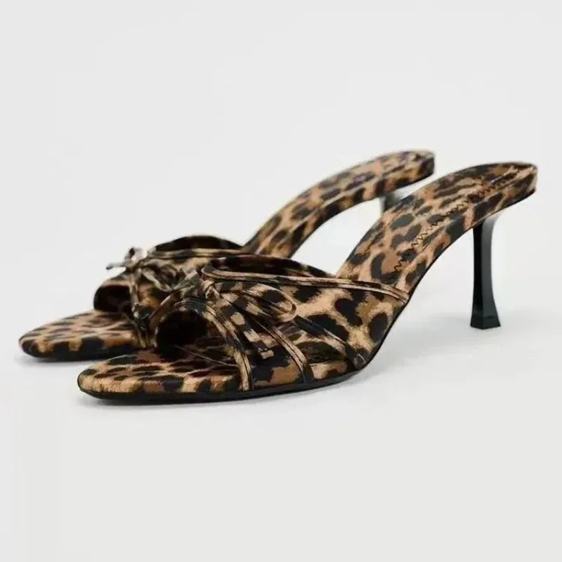 Heels – Claire