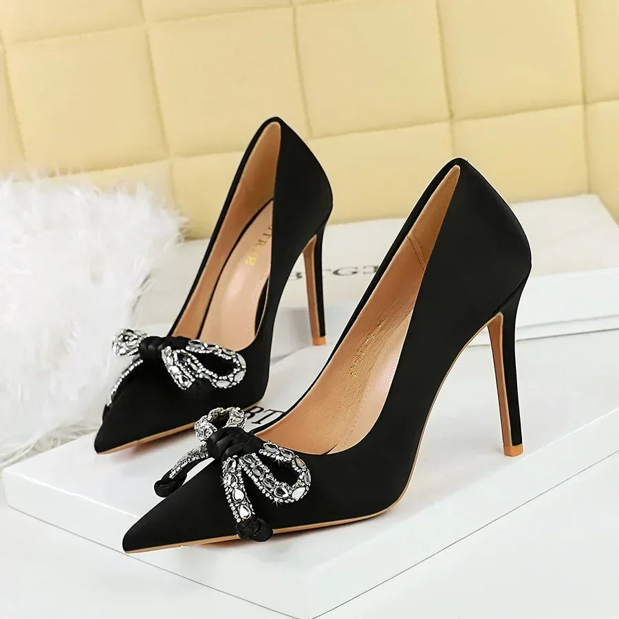 Heels – Aurora
