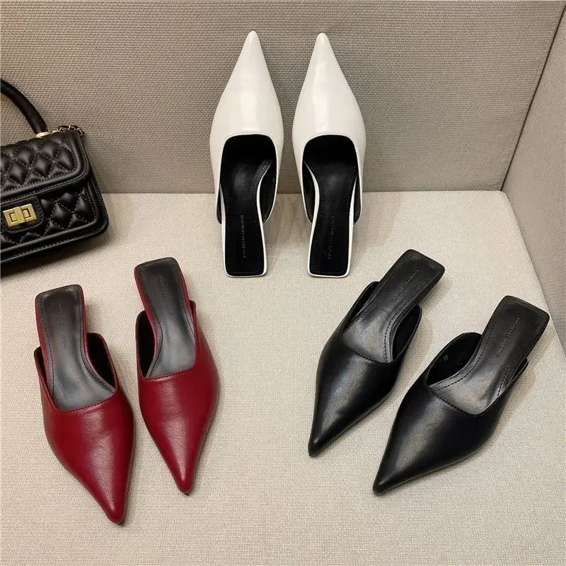 Mules – Grace
