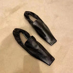 Moccasins – Scarlett