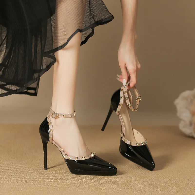 Heels – Hannah